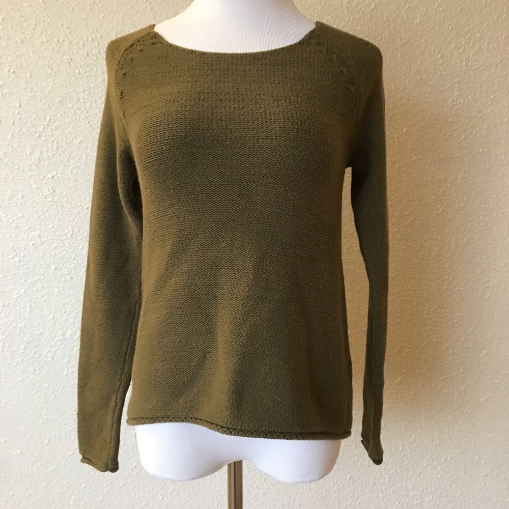 Old navy green knitted sweater size s